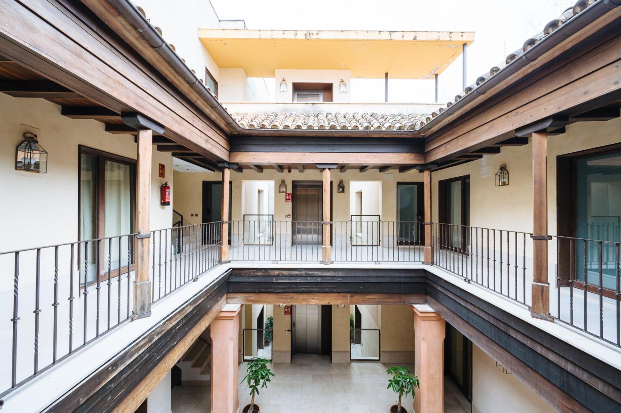 Apartamentos La Vistosona Sevilla Exteriör bild