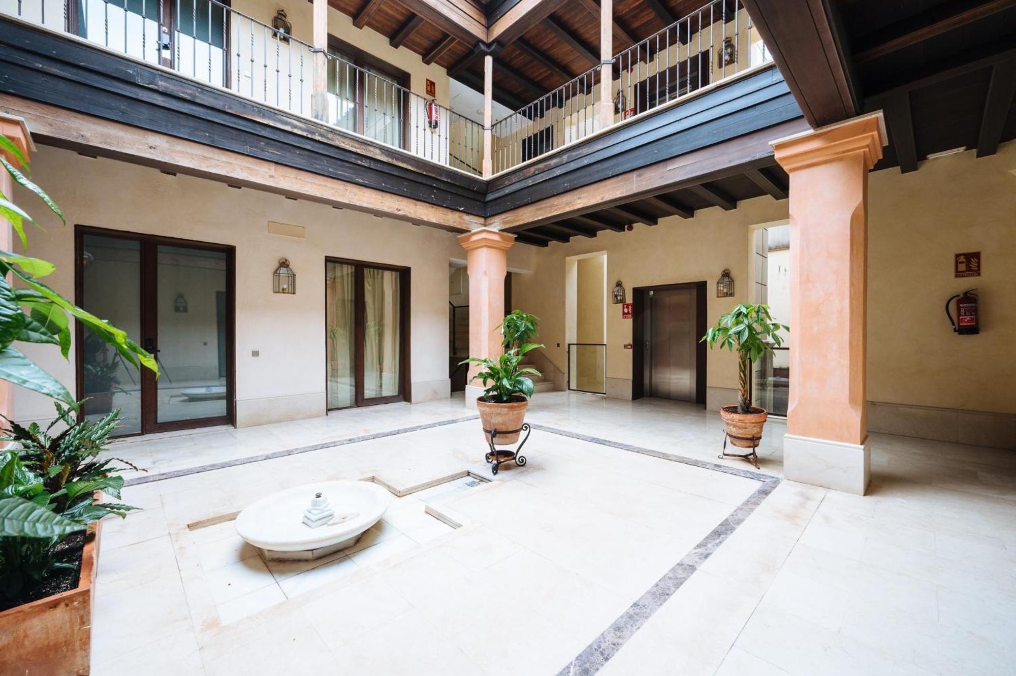 Apartamentos La Vistosona Sevilla Exteriör bild