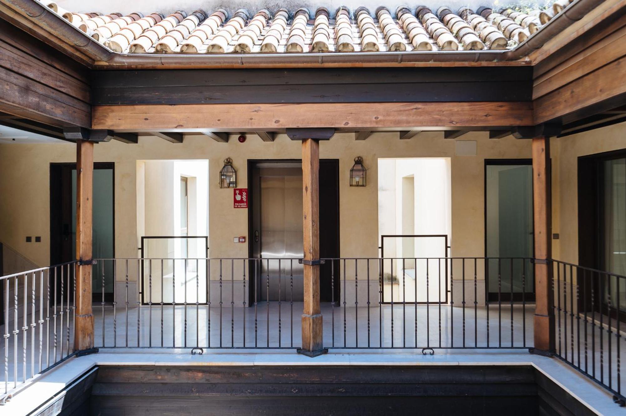 Apartamentos La Vistosona Sevilla Exteriör bild